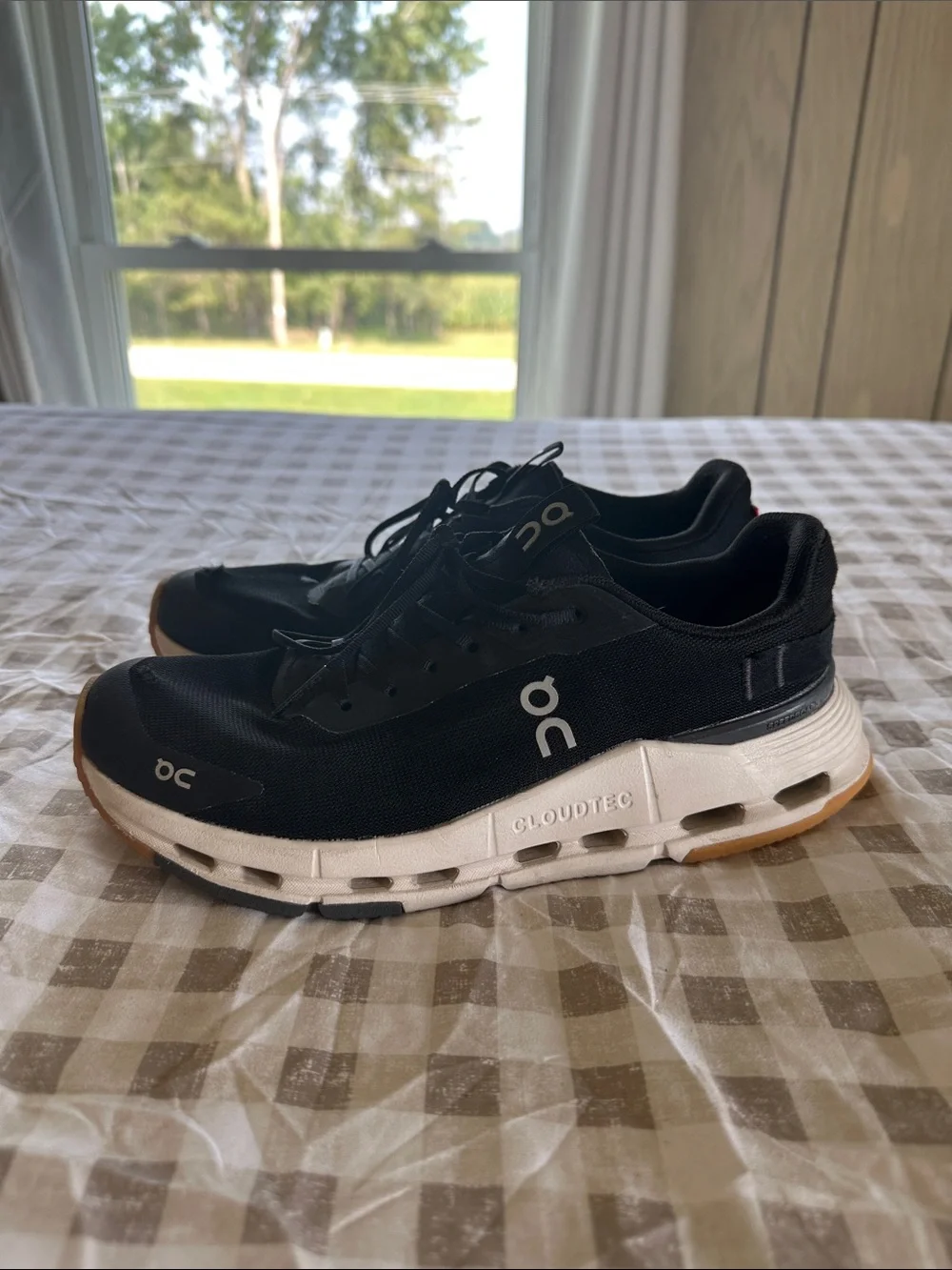 On Running Black Mesh Sneakers with White Midsole and Gum Outsole